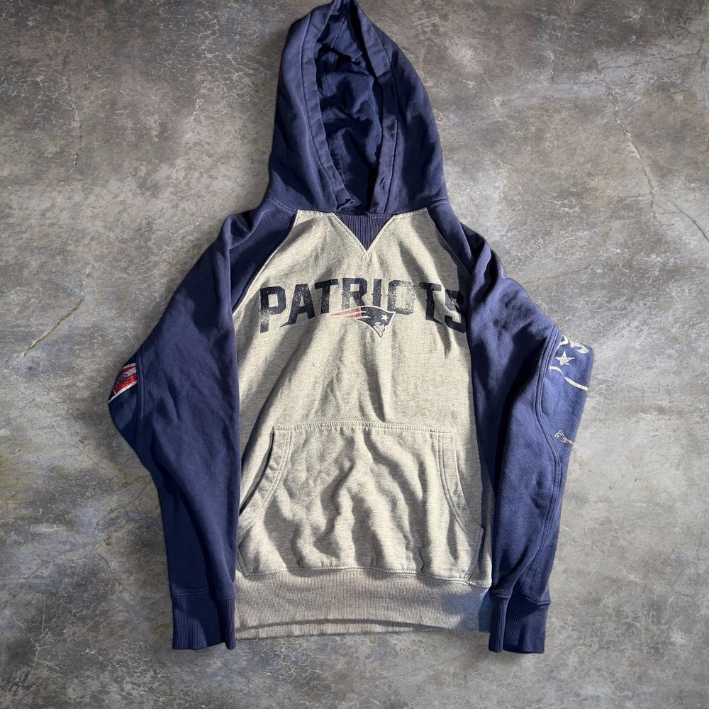 Hands High New England Patriots NFL Colorblock Pullover Hoodie Gray Blue Size L